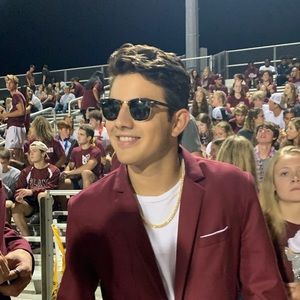 Meet your Posher, Erik